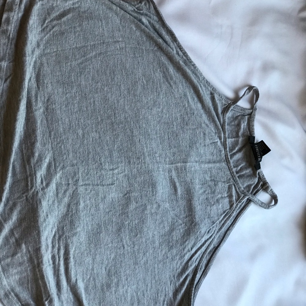 Cropped Gray Flowy Top